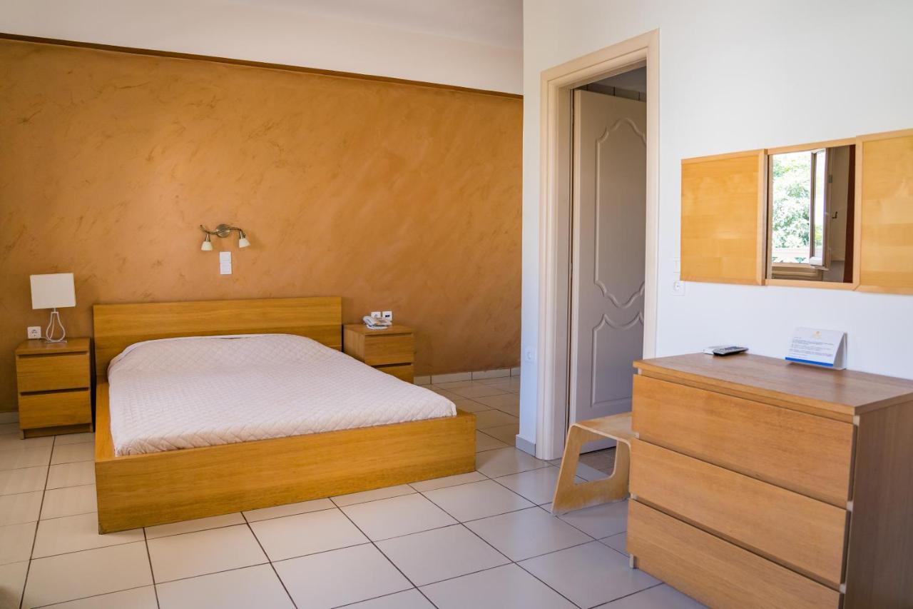 Rena Hotel Períssa Extérieur photo