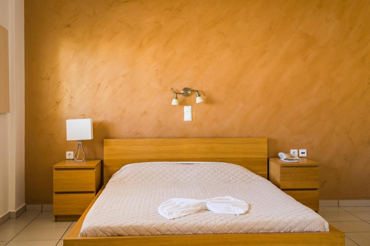 Rena Hotel Períssa Extérieur photo