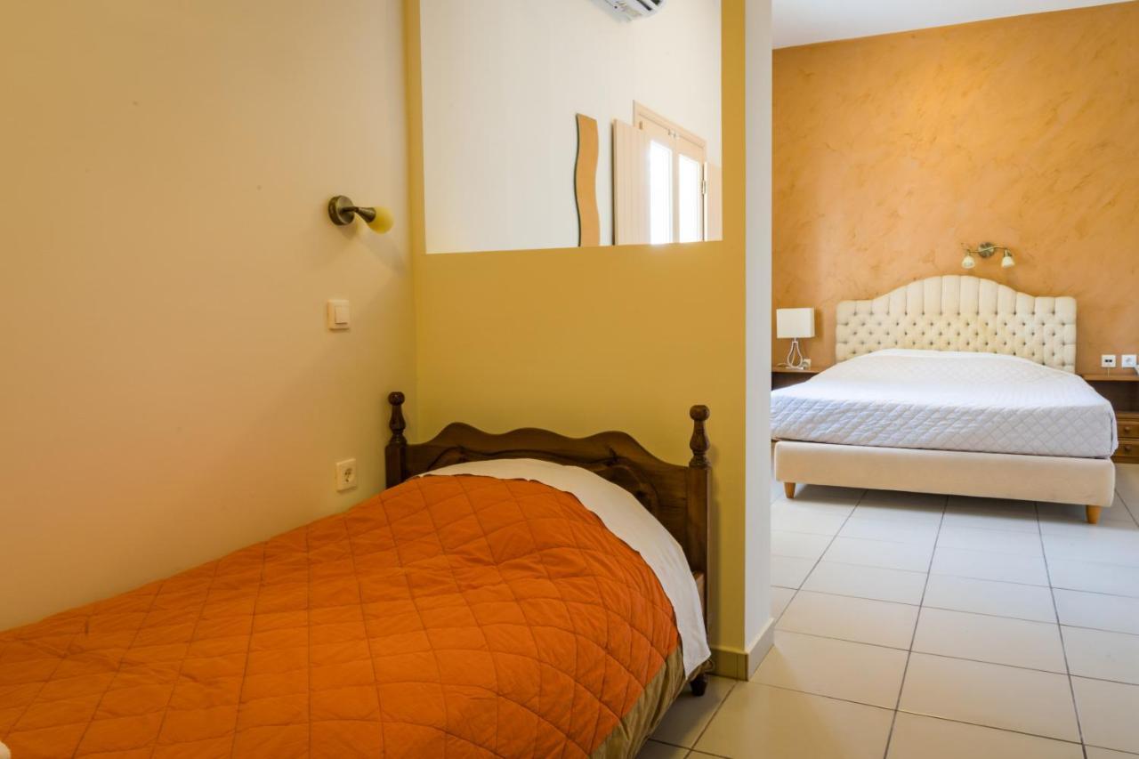Rena Hotel Períssa Extérieur photo
