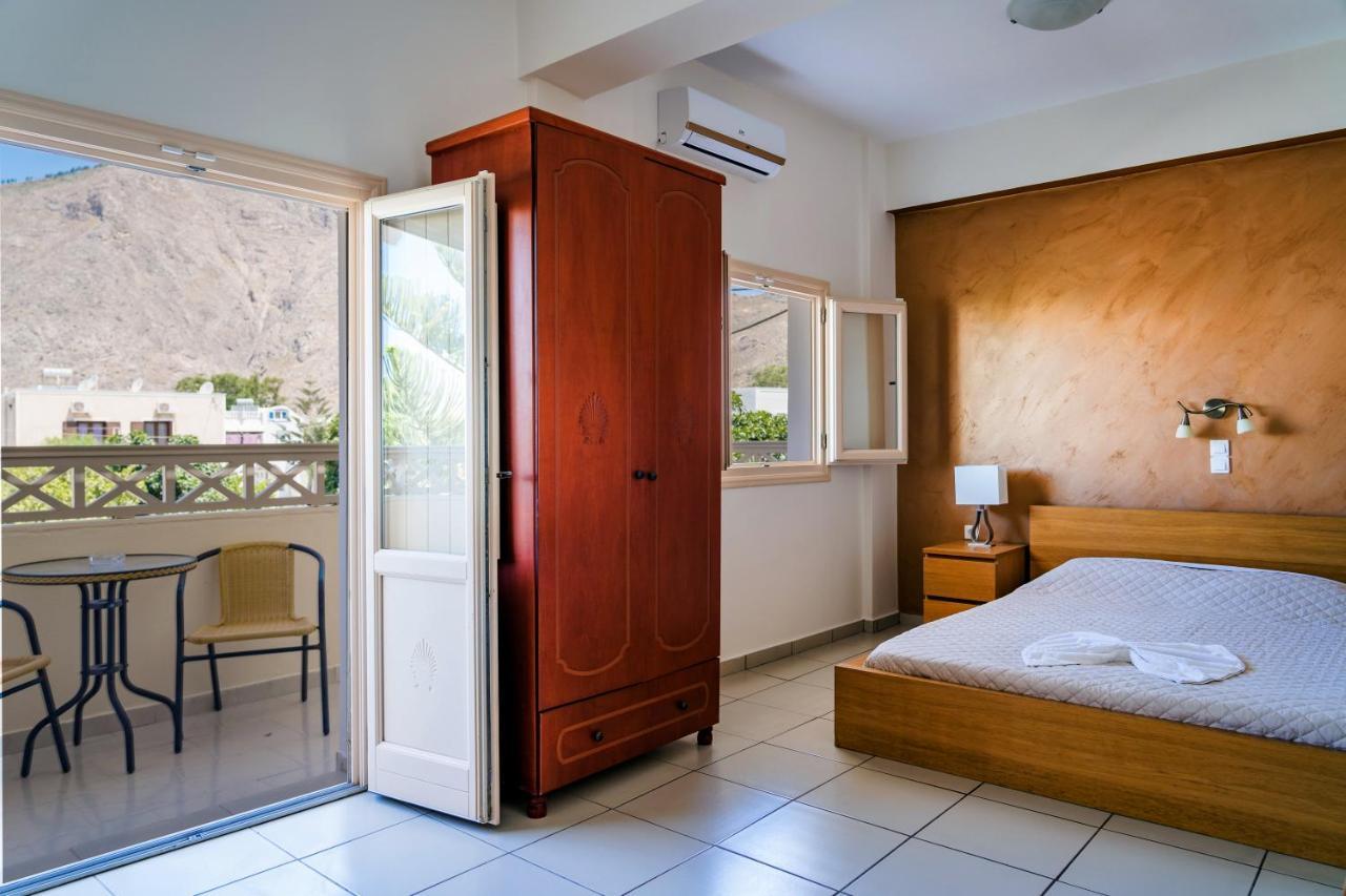 Rena Hotel Períssa Extérieur photo
